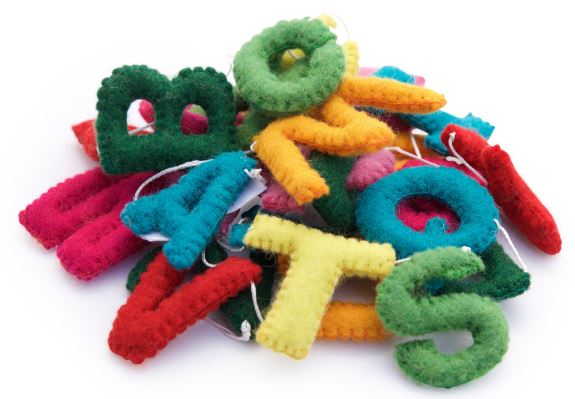 Felt Alphabet Garland Rainbow colours1